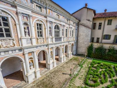 PALAZZI NOBILIARI NEL CUORE DI SAVIGLIANO
